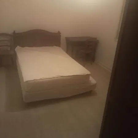 Séjour chez l'habitant Chambre *
